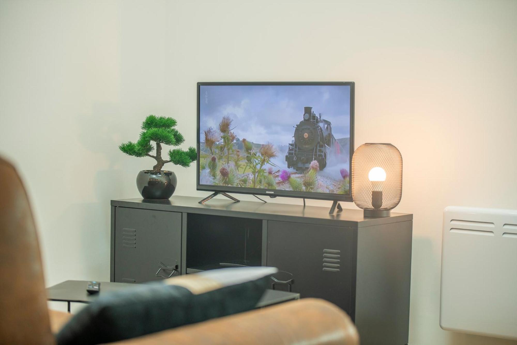 생캉탱 Kasa Factory - Au Calme - Tv & Wifi 아파트 외부 사진